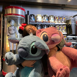 Meet your Posher, Valerie